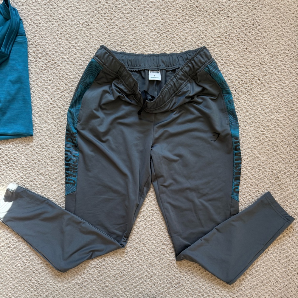 Gymshark Teal and Gray Sweatpants & Athletic Top size large - Picture 2 of 4